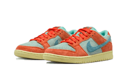 sb-dunk-low-orange-emerald-rise-aplug-pl