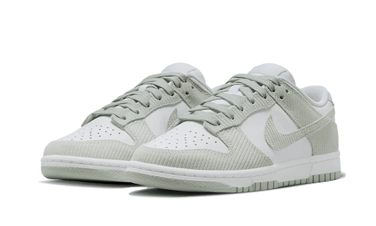 dunk-low-grey-corduroy-aplug-pl