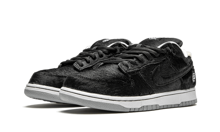 sb-dunk-low-berbrick-medicom-toy-aplug-pl