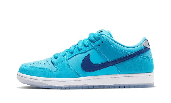 sb-dunk-low-blue-fury-aplug-pl