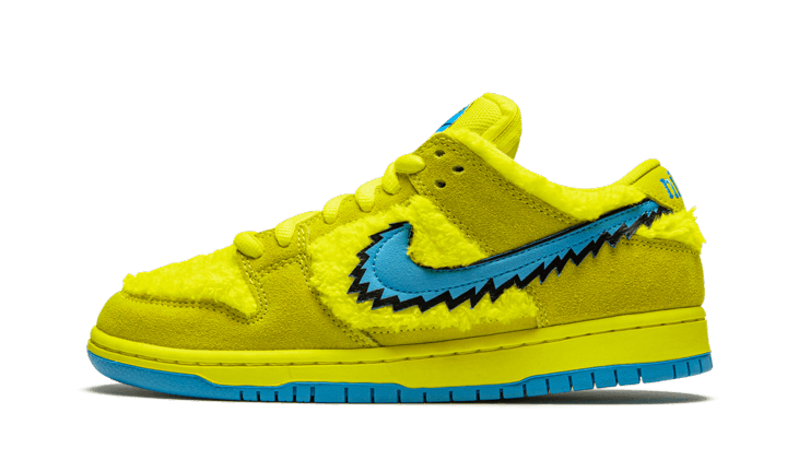 sb-dunk-low-grateful-dead-bears-yellow-aplug-pl