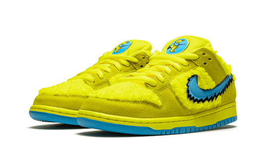 sb-dunk-low-grateful-dead-bears-yellow-aplug-pl