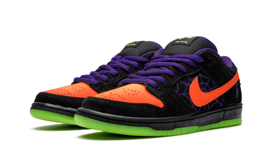 sb-dunk-low-night-of-mischief-aplug-pl