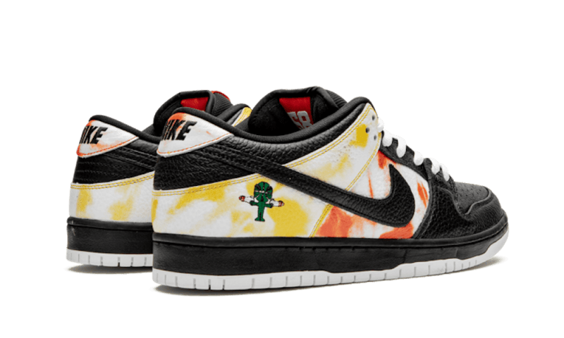 sb-dunk-low-raygun-tie-dye-home-aplug-pl