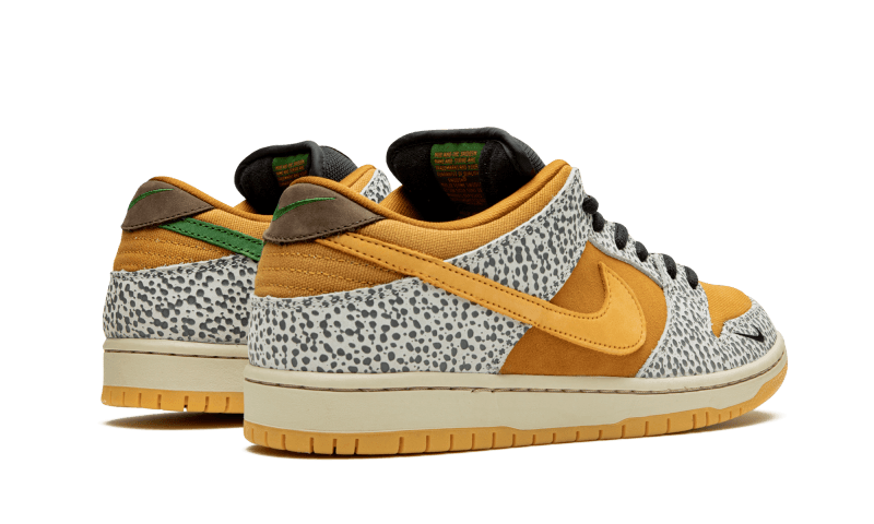 sb-dunk-low-safari-aplug-pl