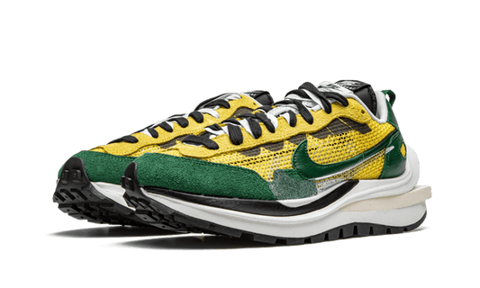 vaporwaffle-sacai-tour-yellow-stadium-green-aplug-pl