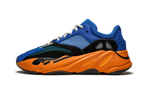 yeezy-700-bright-blue-aplug-pl