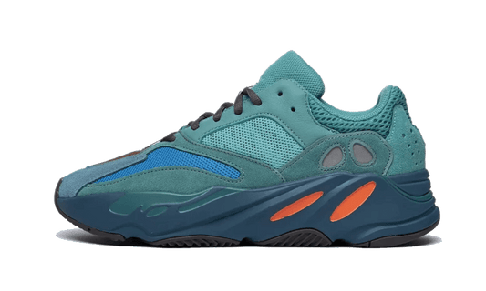 yeezy-700-faded-azure-aplug-pl