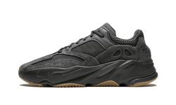 yeezy-700-utility-black-aplug-pl