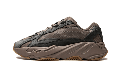 Yeezy 700 V2 Mauve - Aplug