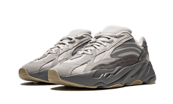 yeezy-700-v2-tephra-aplug-pl