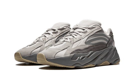 yeezy-700-v2-tephra-aplug-pl