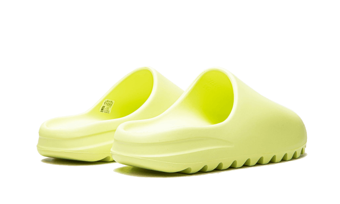 yeezy-slide-glow-green-runstock