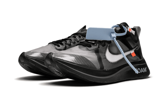 zoom-fly-off-white-black-silver-aplug-pl